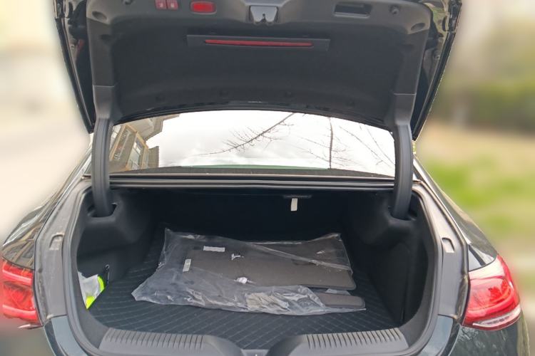 Used Mercedes-Benz CLS 2023-Year Restyled CLS 260 Trunk