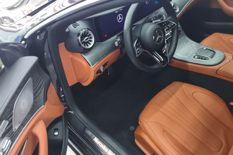 Used Mercedes-Benz CLS 2023 CLS 300 Luxury Model Driver Seat