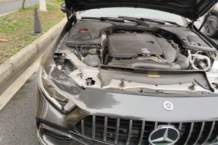 Used Mercedes-Benz CLS 2023 CLS 300 Luxury Model Engine Bay Right