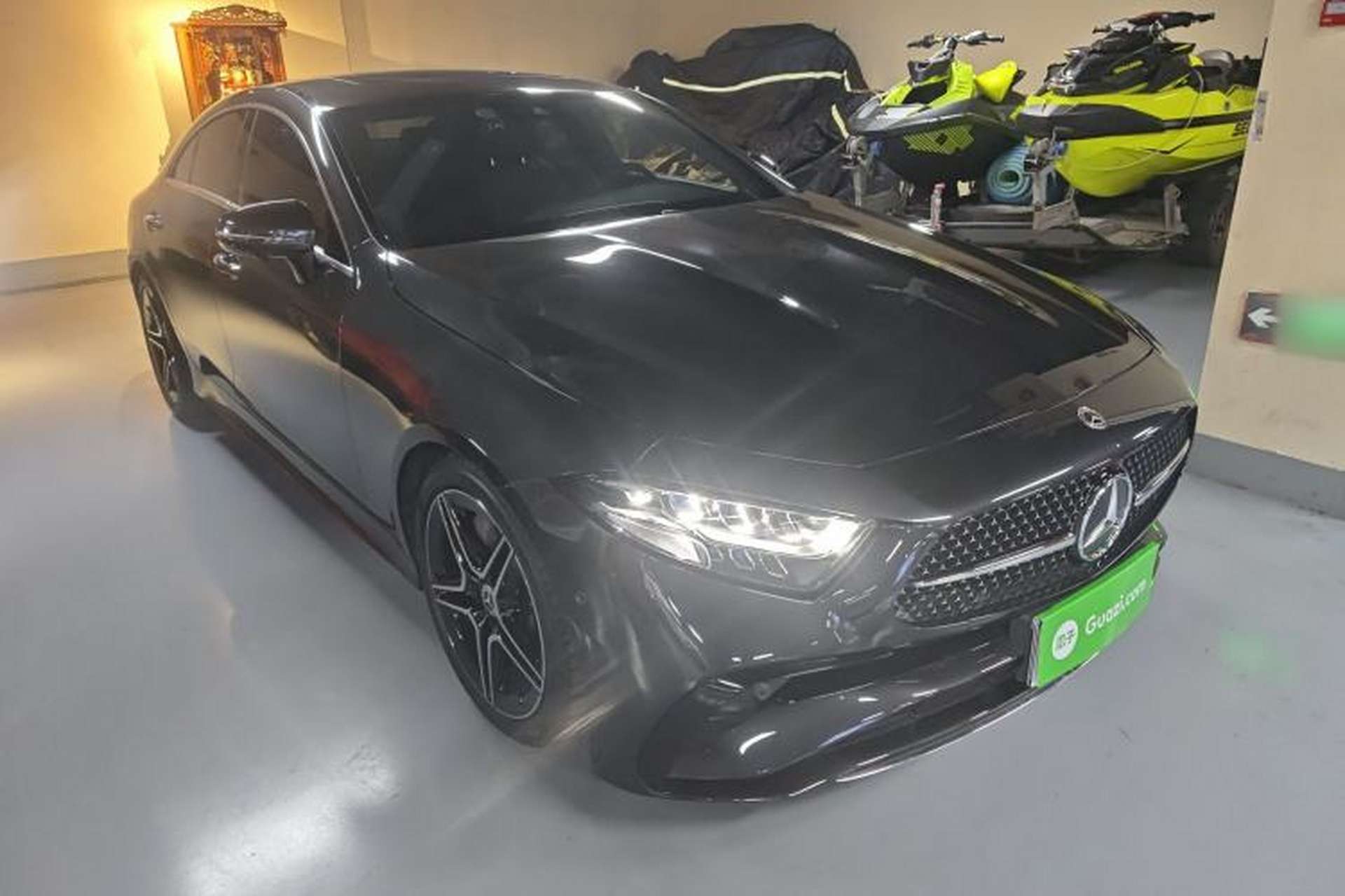 Used Mercedes-Benz CLS 2023 Facelifted CLS 300 Luxury Model Exterior 1