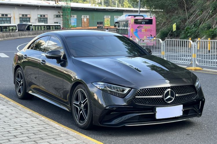 Used Mercedes-Benz CLS 2023 Refreshed CLS 300 Dynamic Edition Exterior 2