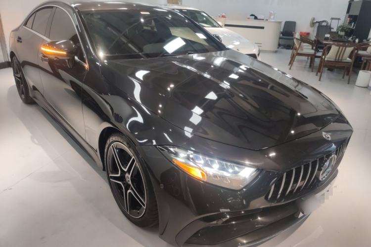 Used Mercedes-Benz CLS 2023 Refreshed CLS 300 Dynamic Edition Front Right 45 Deg