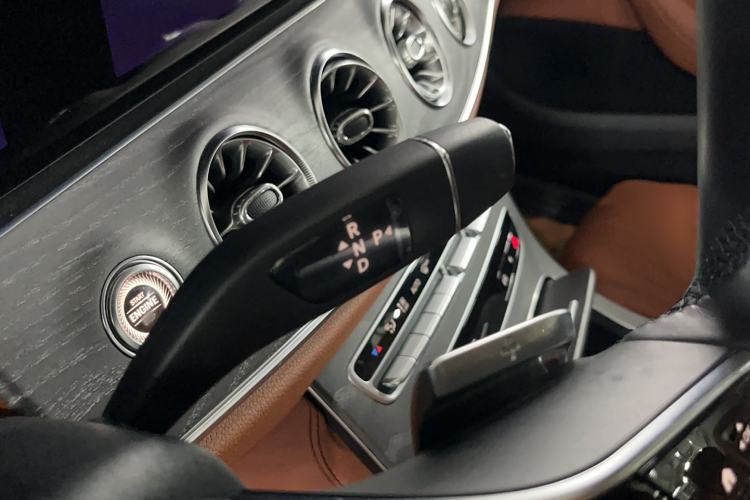 Used Mercedes-Benz CLS 2023 CLS 300 Sporty Edition Gear Lever