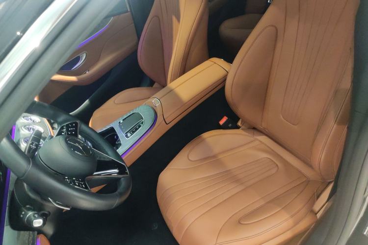 Used Mercedes-Benz CLS 2023 Refreshed CLS 300 Dynamic Edition Left Front Seat