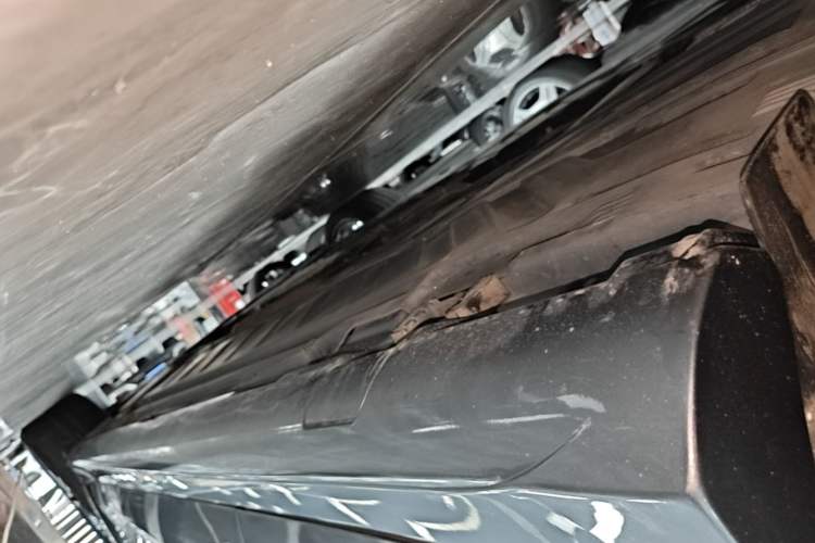 Used Mercedes-Benz CLS 2023 Refreshed CLS 300 Dynamic Edition Right Side Sill
