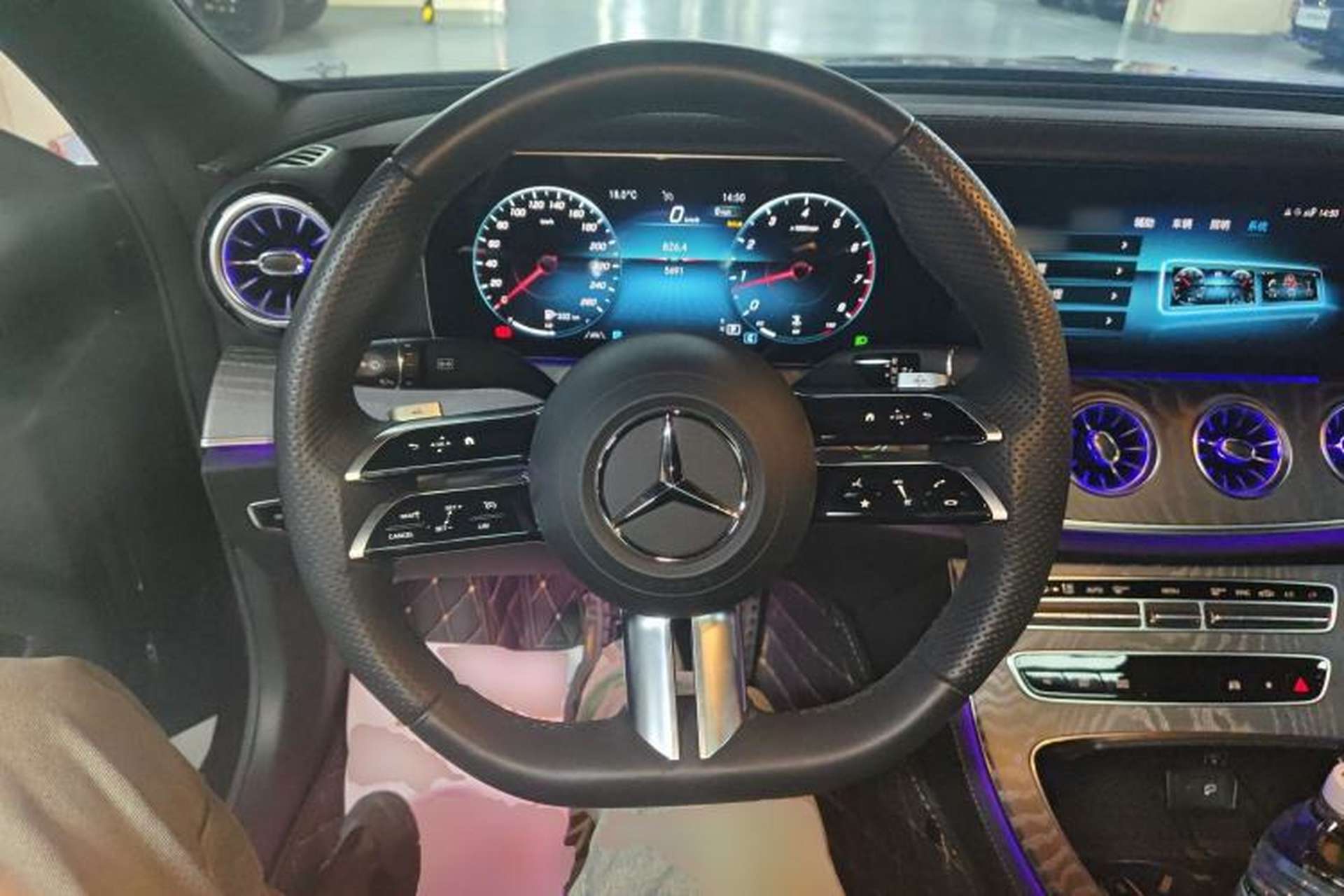 Used Mercedes-Benz CLS 2023 Facelifted CLS 300 Luxury Model Steering Wheel