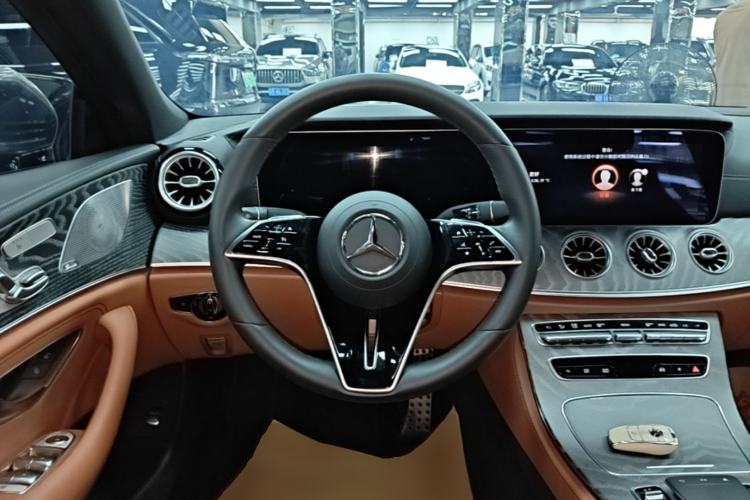 Used Mercedes-Benz CLS 2023 Refreshed CLS 300 Dynamic Edition Steering Wheel