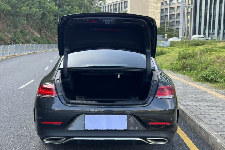 Used Mercedes-Benz CLS 2023 Refreshed CLS 300 Dynamic Edition Trunk