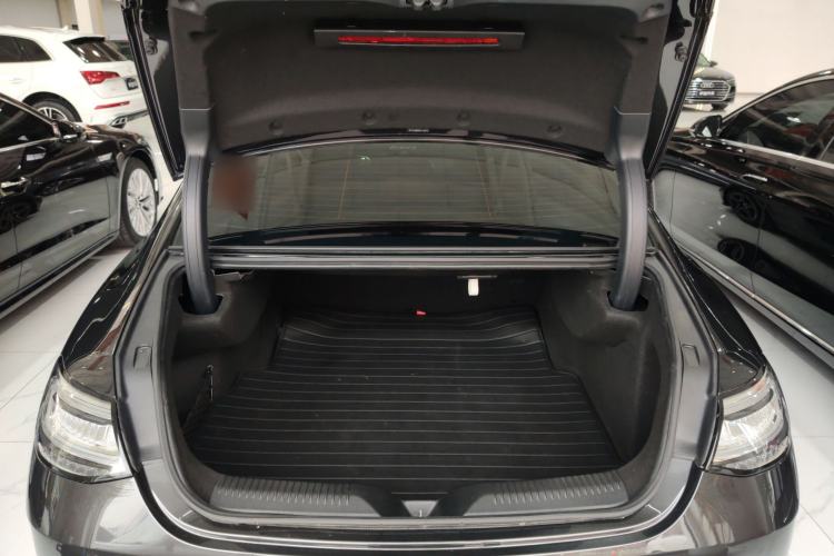 Used Mercedes-Benz CLS 2023 CLS 300 Sporty Edition Trunk