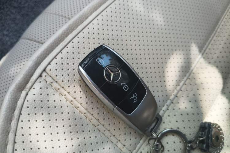Used Mercedes-Benz CLS 2023 CLS 300 Luxury Model Vehicle Key