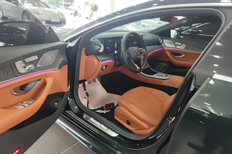 Used Mercedes-Benz CLS 2023 Refreshed CLS 300 Dynamic Edition Driver Seat