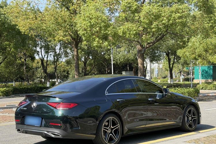 Used Mercedes-Benz CLS 2023 CLS 300 Luxury Model Exterior 4
