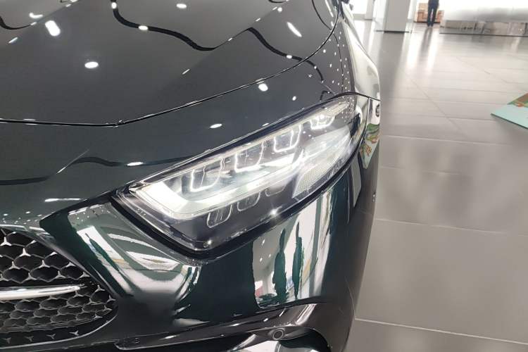 Used Mercedes-Benz CLS 2023 Refreshed CLS 300 Dynamic Edition Left Front Headlight