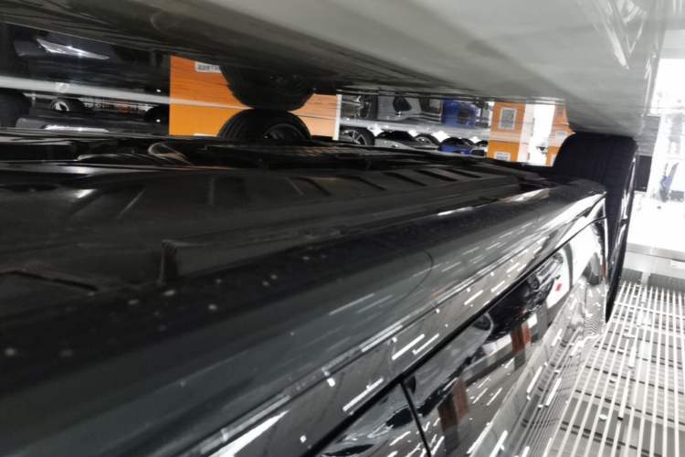 Used Mercedes-Benz CLS 2023 Facelifted CLS 300 Luxury Model Left Side Sill
