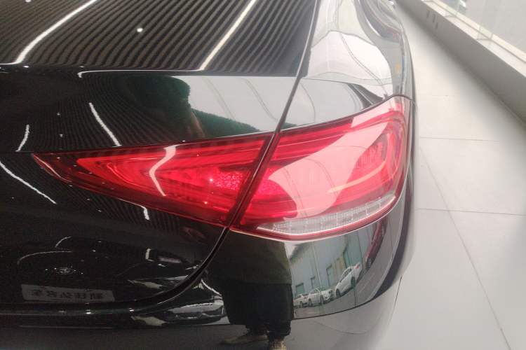 Used Mercedes-Benz CLS 2023 CLS 300 Sporty Edition Right Rear Taillight