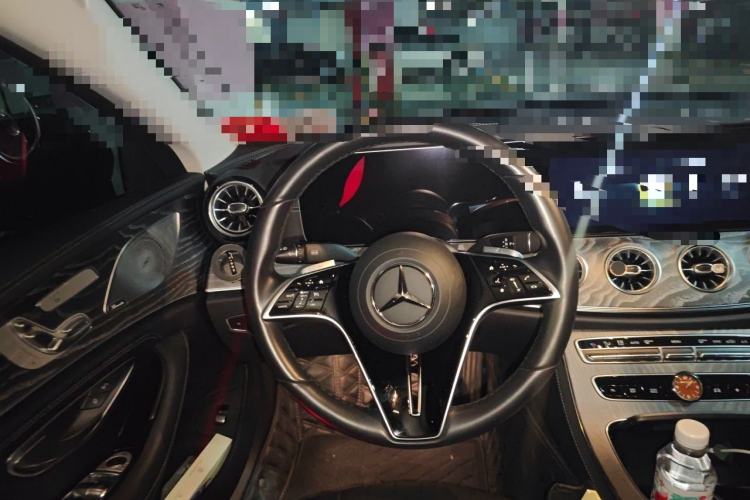 Used Mercedes-Benz CLS 2023 CLS 300 Sporty Edition Steering Wheel