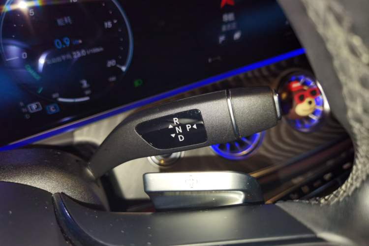 Used Mercedes-Benz CLS 2023 CLS 300 Sporty Edition Gear Lever