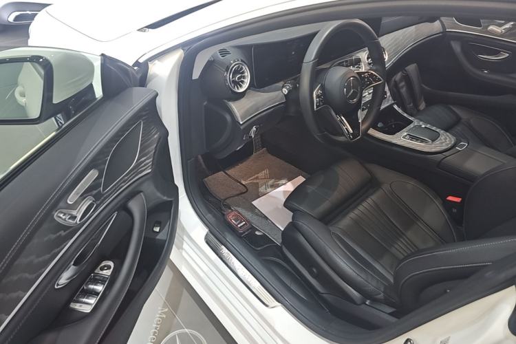 Used Mercedes-Benz CLS 2023-Year Restyled CLS 260 Driver Seat