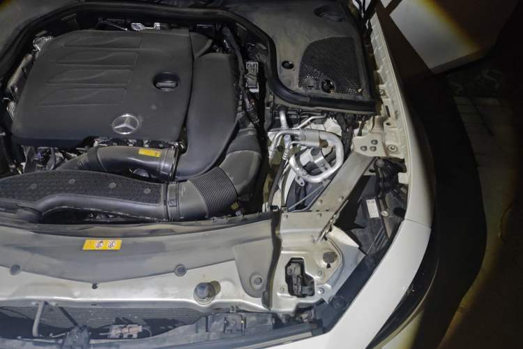 Used Mercedes-Benz CLS 2023 Refreshed CLS 300 Dynamic Edition Engine Bay Left