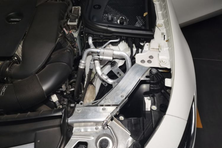 Used Mercedes-Benz CLS 2023 Facelifted CLS 300 Luxury Model Engine Bay Left