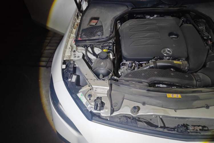 Used Mercedes-Benz CLS 2023 Refreshed CLS 300 Dynamic Edition Engine Bay Right