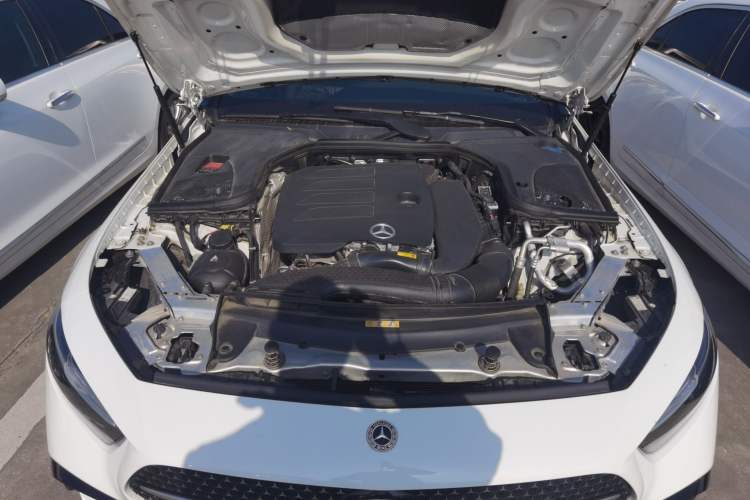 Used Mercedes-Benz CLS 2023 Refreshed CLS 300 Dynamic Edition Engine Bay