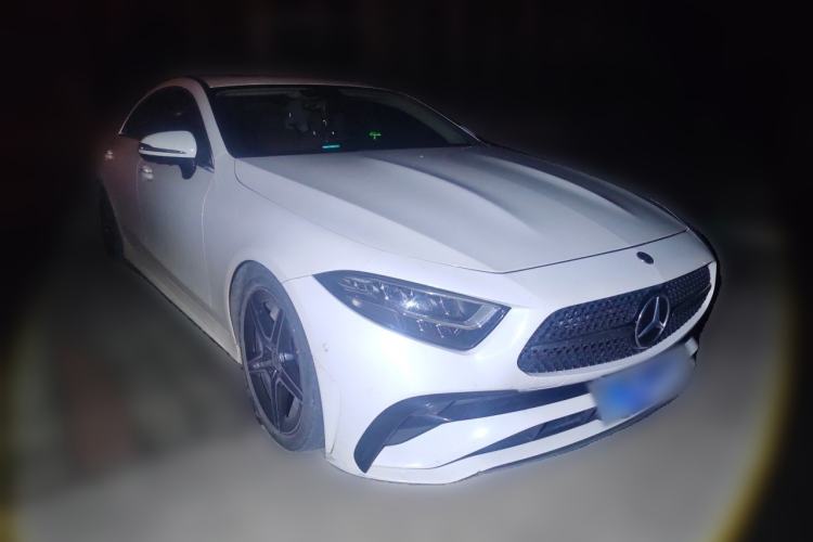 Used Mercedes-Benz CLS 2023 Refreshed CLS 300 Dynamic Edition Front Right 45 Deg