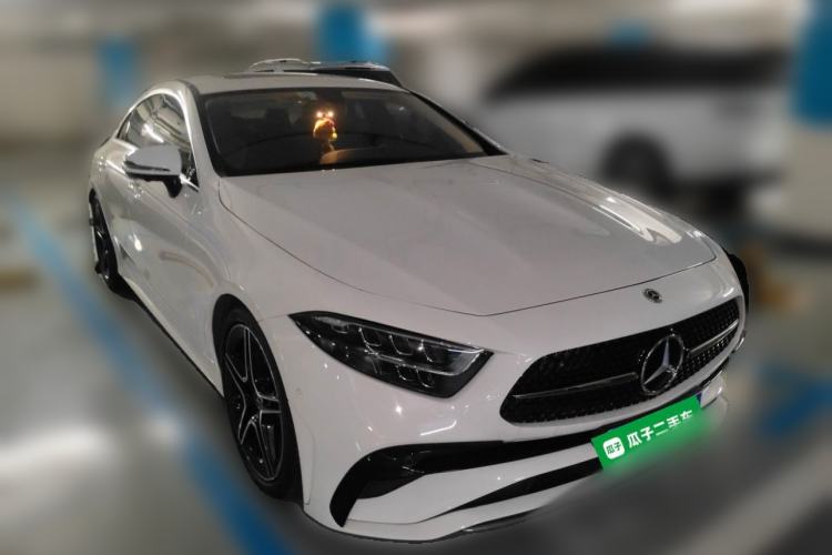 Used Mercedes-Benz CLS 2023 Refreshed CLS 300 Dynamic Edition Front Right 45 Deg