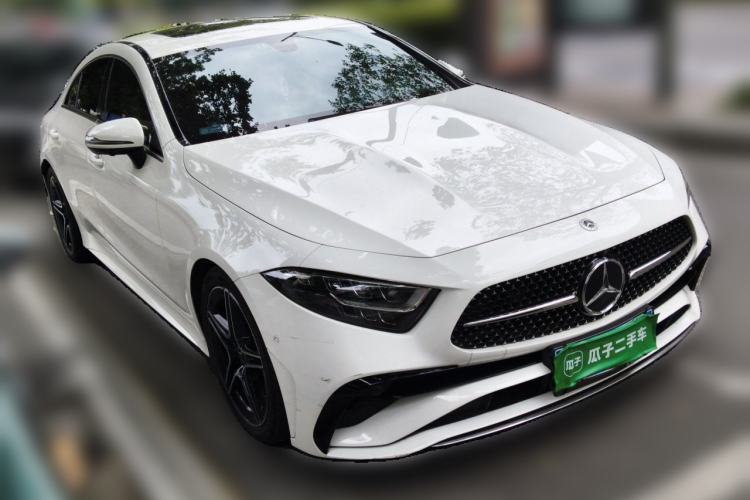 Used Mercedes-Benz CLS 2023 Refreshed CLS 300 Dynamic Edition Front Right 45 Deg