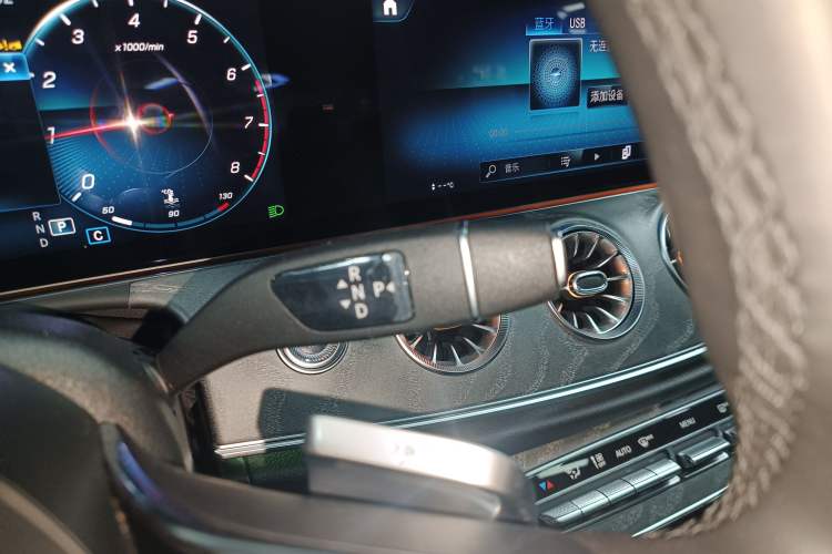 Used Mercedes-Benz CLS 2023-Year Restyled CLS 260 Gear Lever