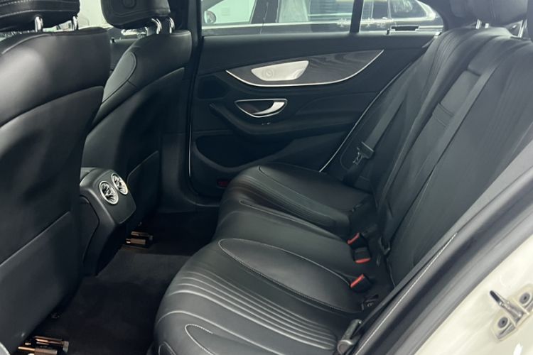 Used Mercedes-Benz CLS 2023 CLS 300 Luxury Model Interior 6