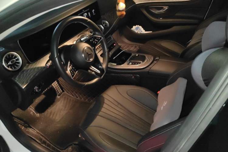 Used Mercedes-Benz CLS 2023 Refreshed CLS 300 Dynamic Edition Left Front Seat