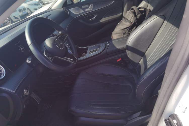 Used Mercedes-Benz CLS 2023 Refreshed CLS 300 Dynamic Edition Left Front Seat