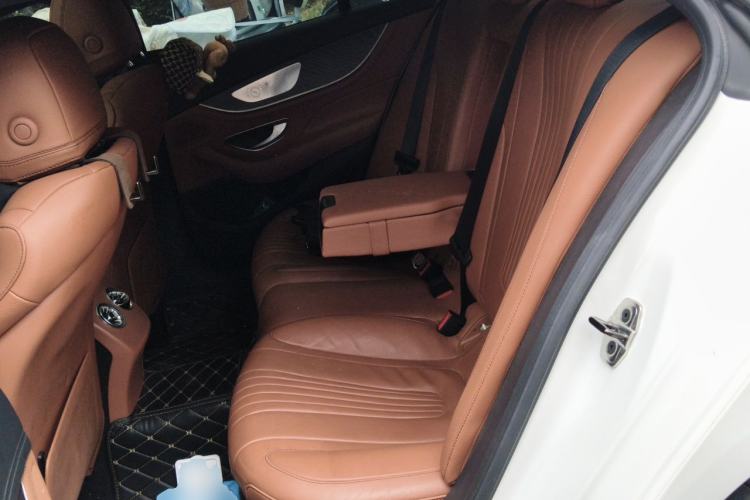 Used Mercedes-Benz CLS 2023 Refreshed CLS 300 Dynamic Edition Left Rear Seat
