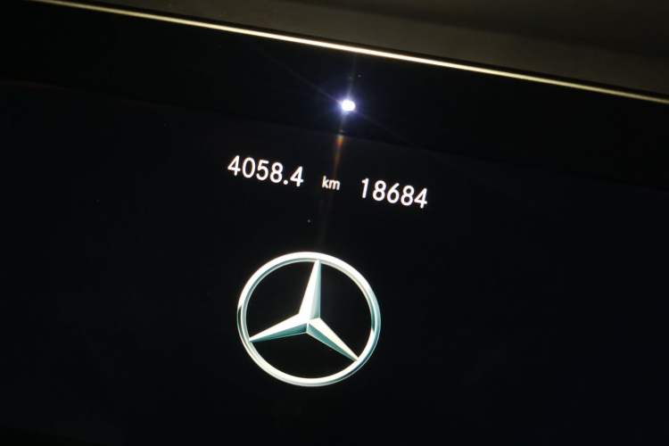 Used Mercedes-Benz CLS 2023 Facelifted CLS 300 Luxury Model Odometer Close Up