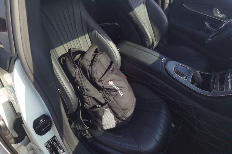 Used Mercedes-Benz CLS 2023 Refreshed CLS 300 Dynamic Edition Right Front Seat