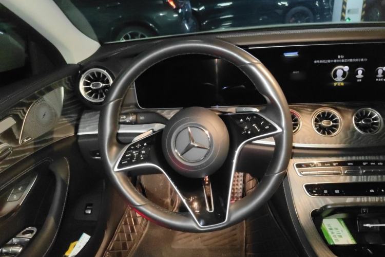 Used Mercedes-Benz CLS 2023 Refreshed CLS 300 Dynamic Edition Steering Wheel