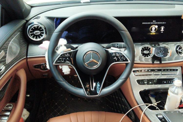 Used Mercedes-Benz CLS 2023 Refreshed CLS 300 Dynamic Edition Steering Wheel