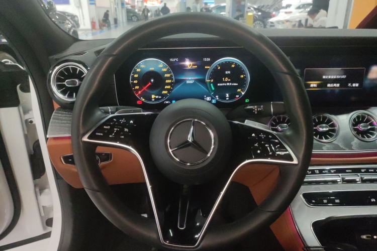 Used Mercedes-Benz CLS 2023 CLS 300 Luxury Model Steering Wheel
