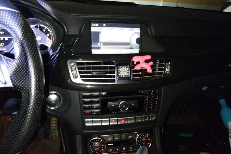 Used Mercedes-Benz CLS AMG 2012 AMG CLS 63 Audio And AC Panel