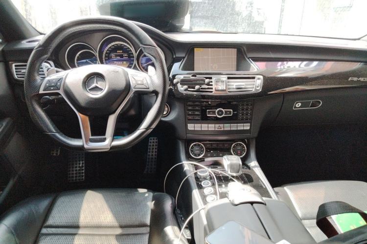 Used Mercedes-Benz CLS AMG 2012 AMG CLS 63 Center Console