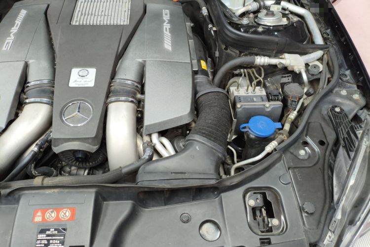 Used Mercedes-Benz CLS AMG 2013 AMG CLS 63 Engine Bay Left