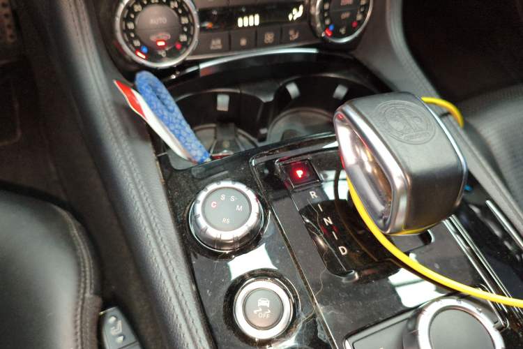 Used Mercedes-Benz CLS AMG 2013 AMG CLS 63 Gear Lever