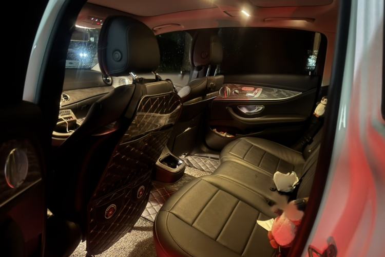 Used Mercedes-Benz E-Class 2021 E 300 L Sport Luxury Edition Interior 4