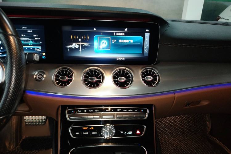 Used Mercedes-Benz E-Class 2019 E 200 Coupe Audio And AC Panel