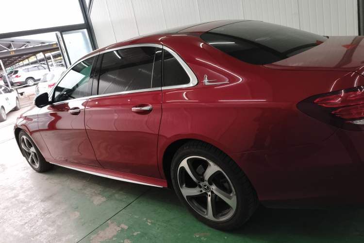 Used Mercedes-Benz E-Class 2019 Restyled E 300 L Sport Luxury Edition Exterior 3