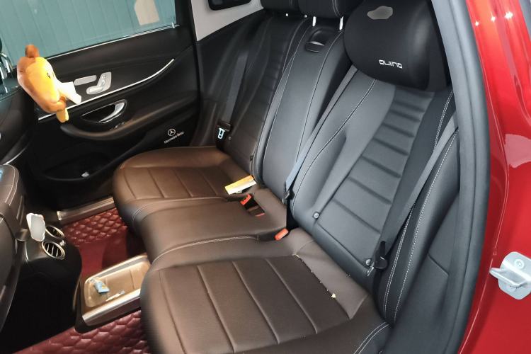 Used Mercedes-Benz E-Class 2019 Restyled E 300 L Sport Luxury Edition Interior 4