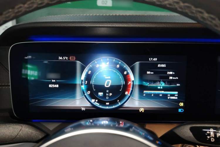 Used Mercedes-Benz E-Class 2019 E 200 Coupe Odometer Close Up