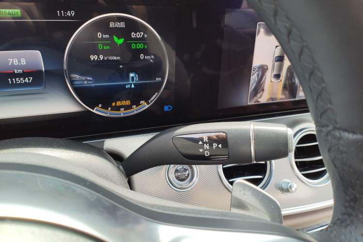 Used Mercedes-Benz E-Class 2019 E 260 Sport Edition Gear Lever