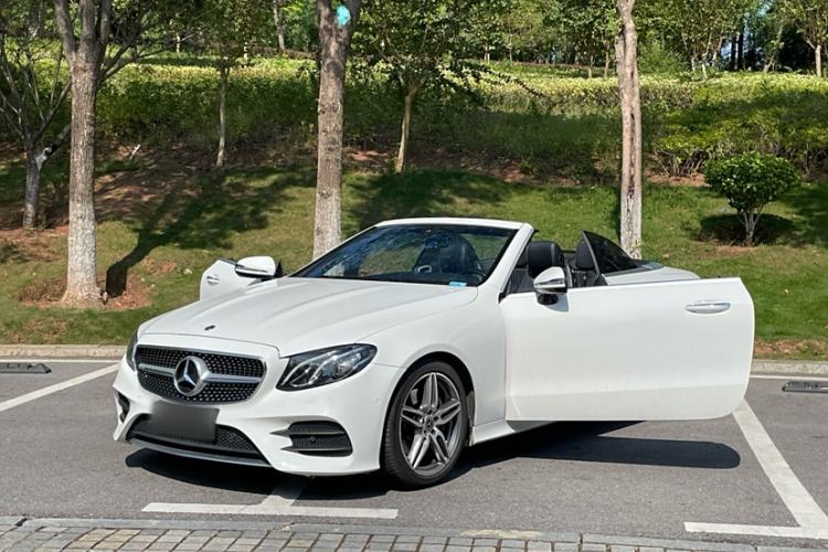 Used Mercedes-Benz E-Class 2020 E 260 Convertible Coupe Exterior 1